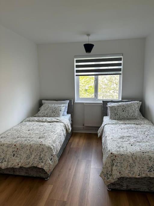 Oxfords 5 Star Lux 2 Bedroom Flat Near Jr 5 Pax, Permit Parking Kültér fotó