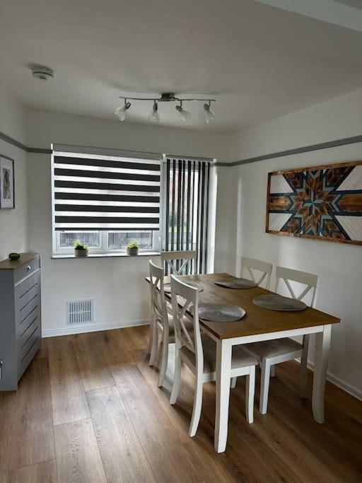 Oxfords 5 Star Lux 2 Bedroom Flat Near Jr 5 Pax, Permit Parking Kültér fotó
